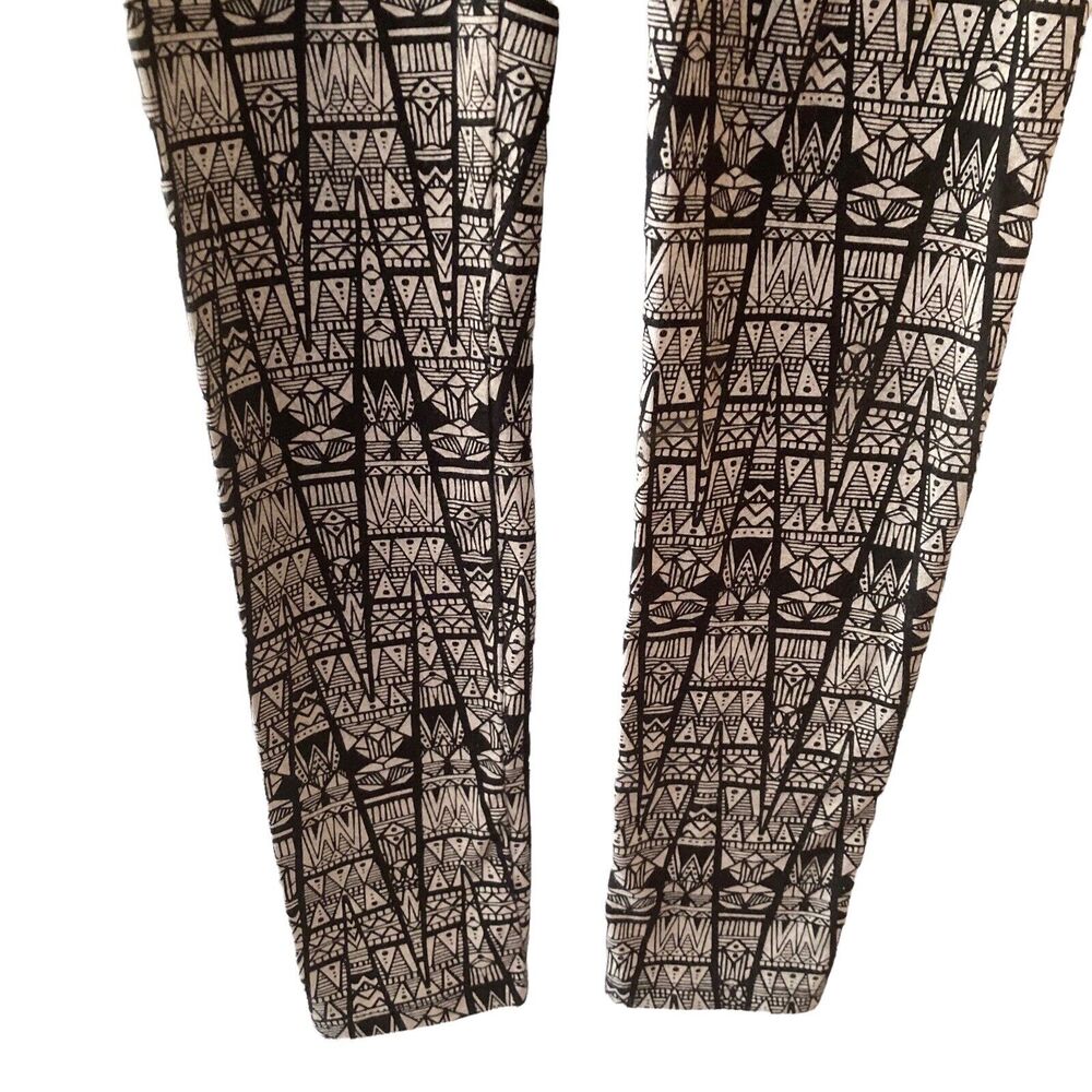 Pink by Victoria's Secret Womens Black and White Abstract Pattern Leggings Small - Picture 8 of 9